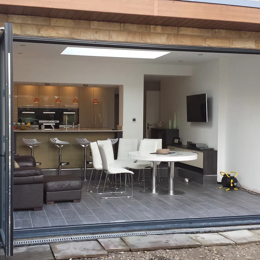 Bifold North Finchley